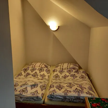 Lantgård U Misia *